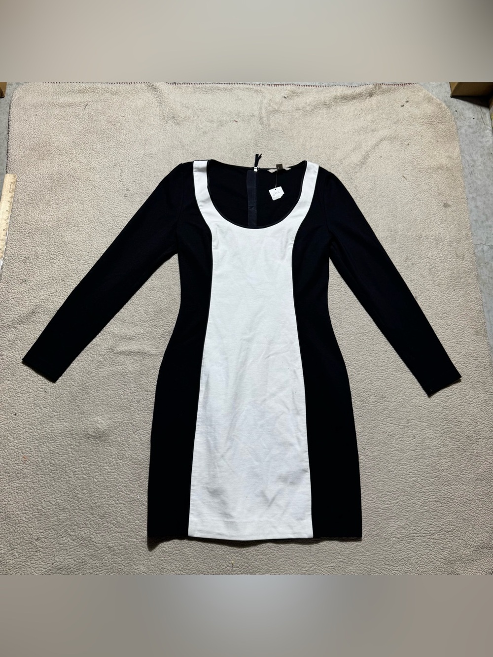 Banana Republic Dress Womens 6 Black White Colorblock Sheath Long Sleeve NEW